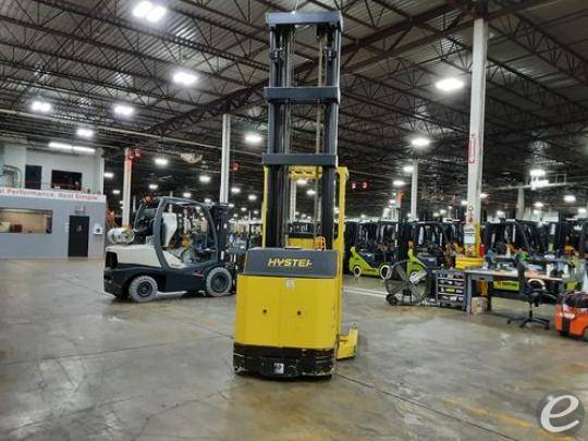 2017 Hyster R30XMA3 Electric Order Picker - 123Forklift