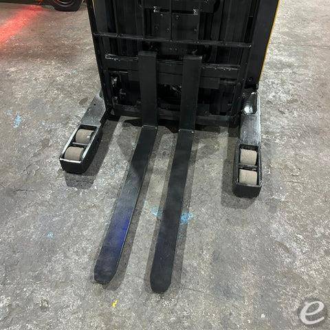 2021 Yale NR045EB