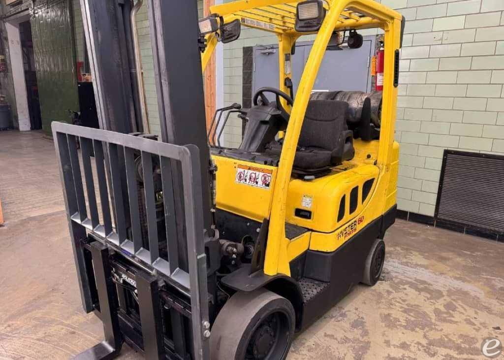 2012 Hyster S60FT LP Gas Forklift - 123Forklift
