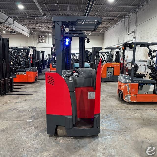 2022 Raymond 425-C40TT