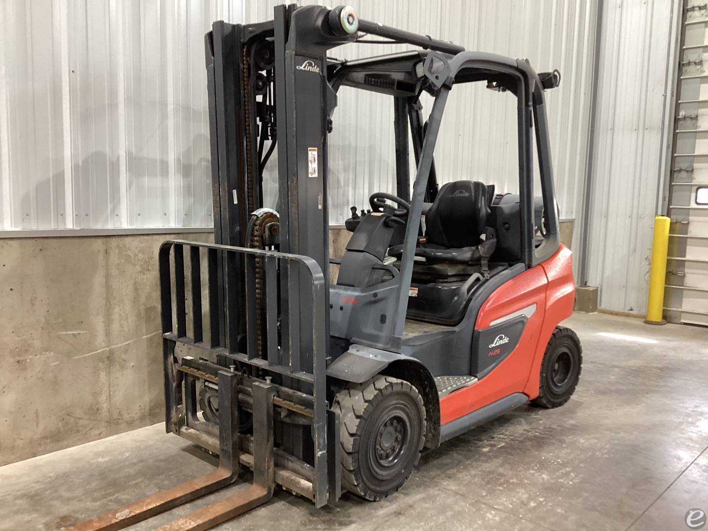 2021 Linde H25T