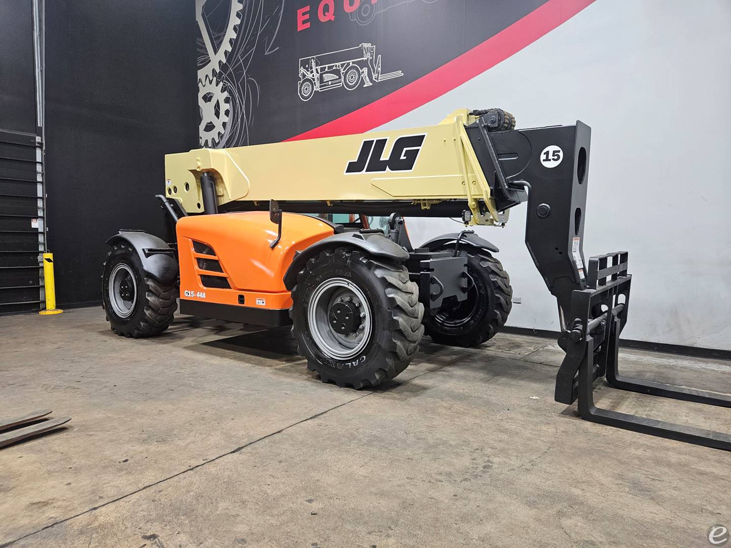 2016 JLG G15-44A