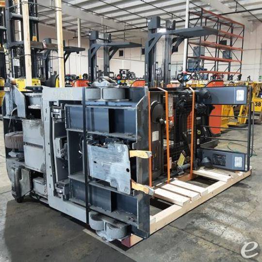 2016 Crown SP4030-30 Electric Order Picker - 123Forklift