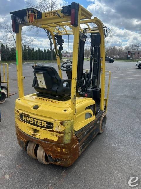 2020 Hyster J30XNT