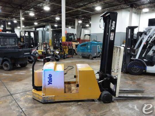 2017 Yale MCW040 Electric Forklift