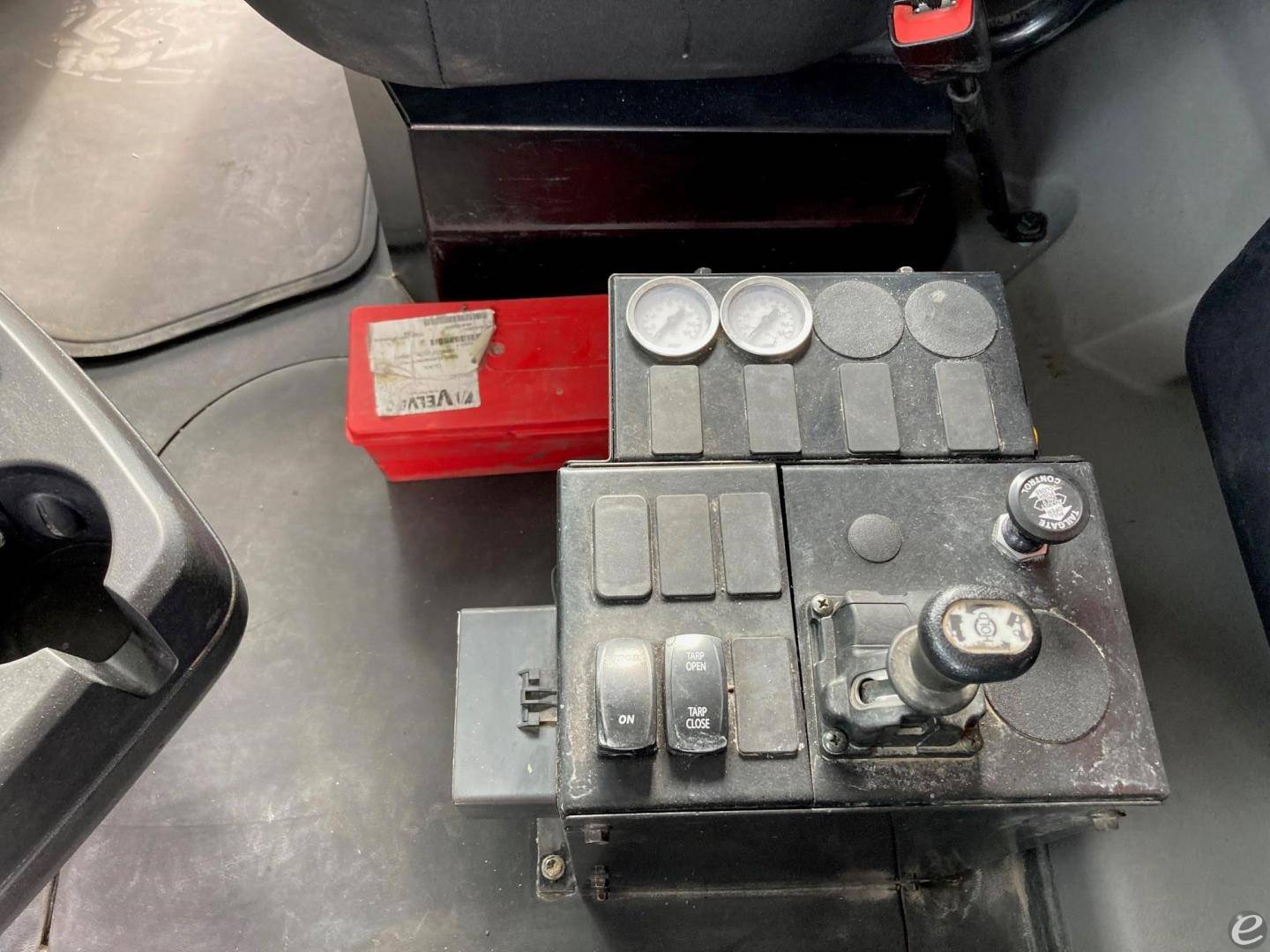 2022 Mack GRANITE 104FR