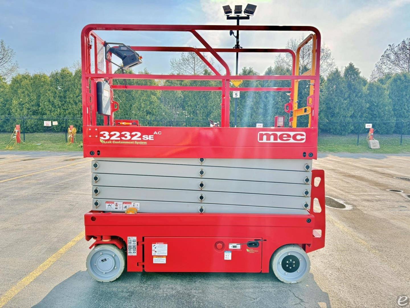 2025 MEC 3232SE AC