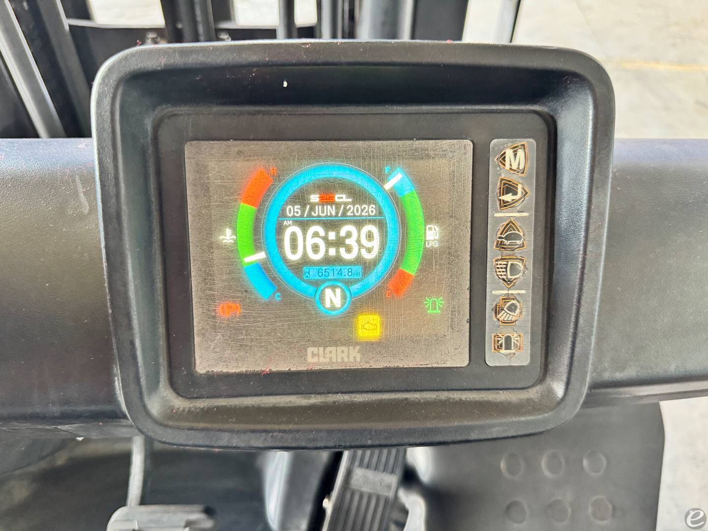 2018 Clark S25CL