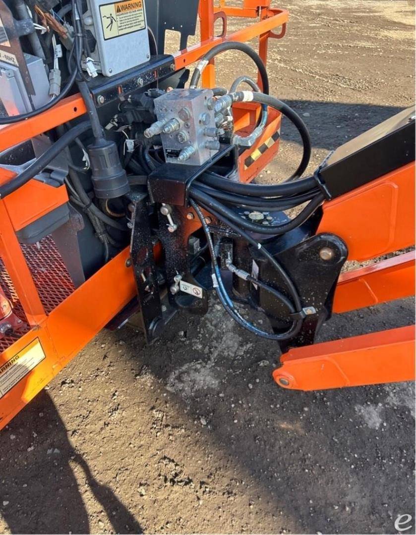 2021 JLG 670SJ