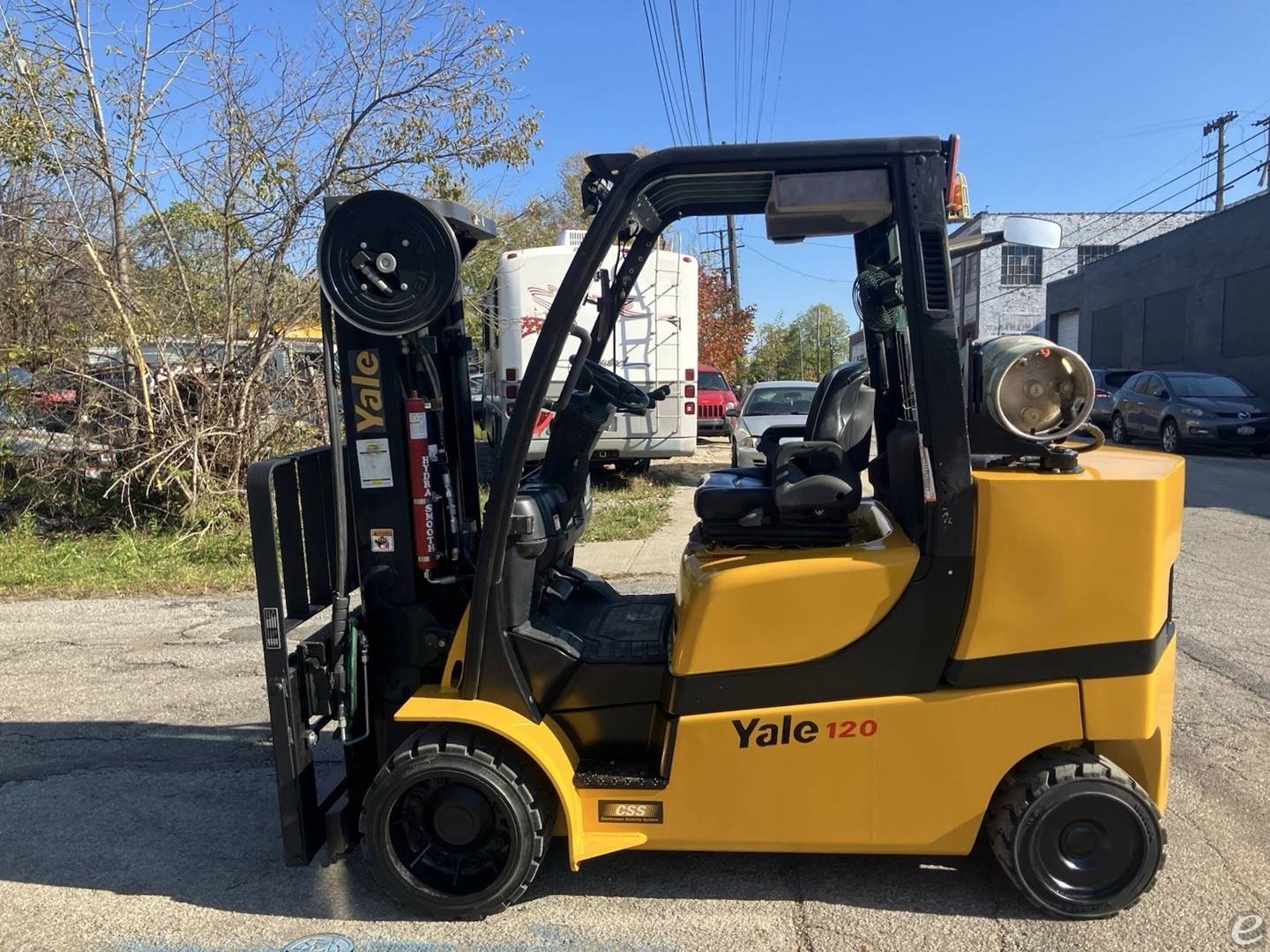 2022 Yale GLC120