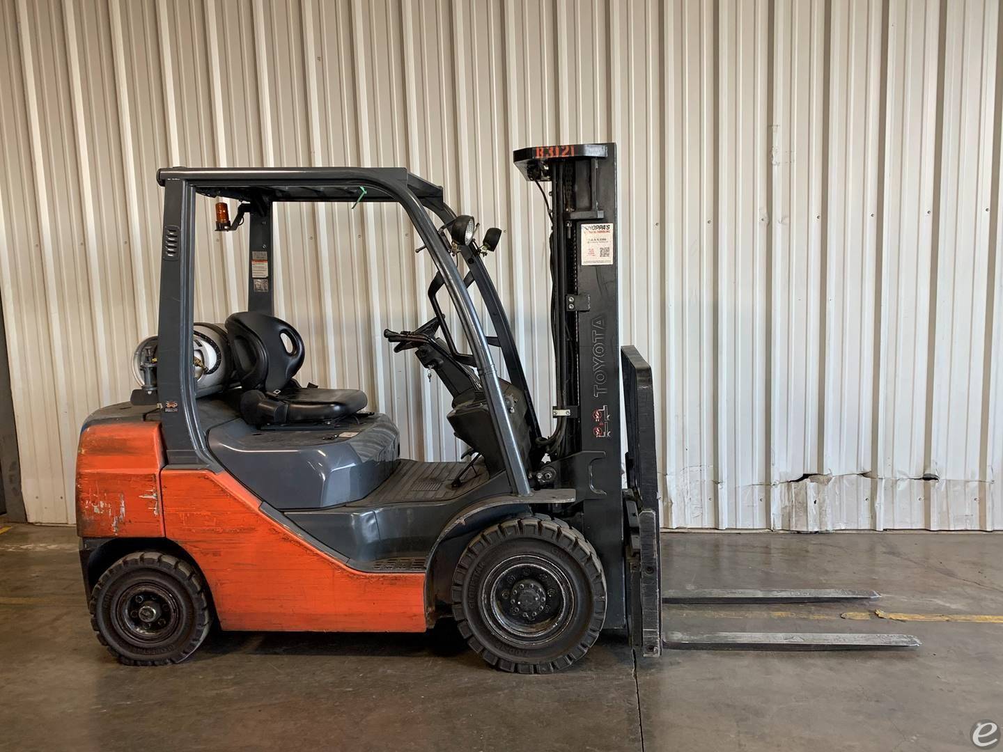 2013 Toyota 8FGU25 LP Gas Forklift