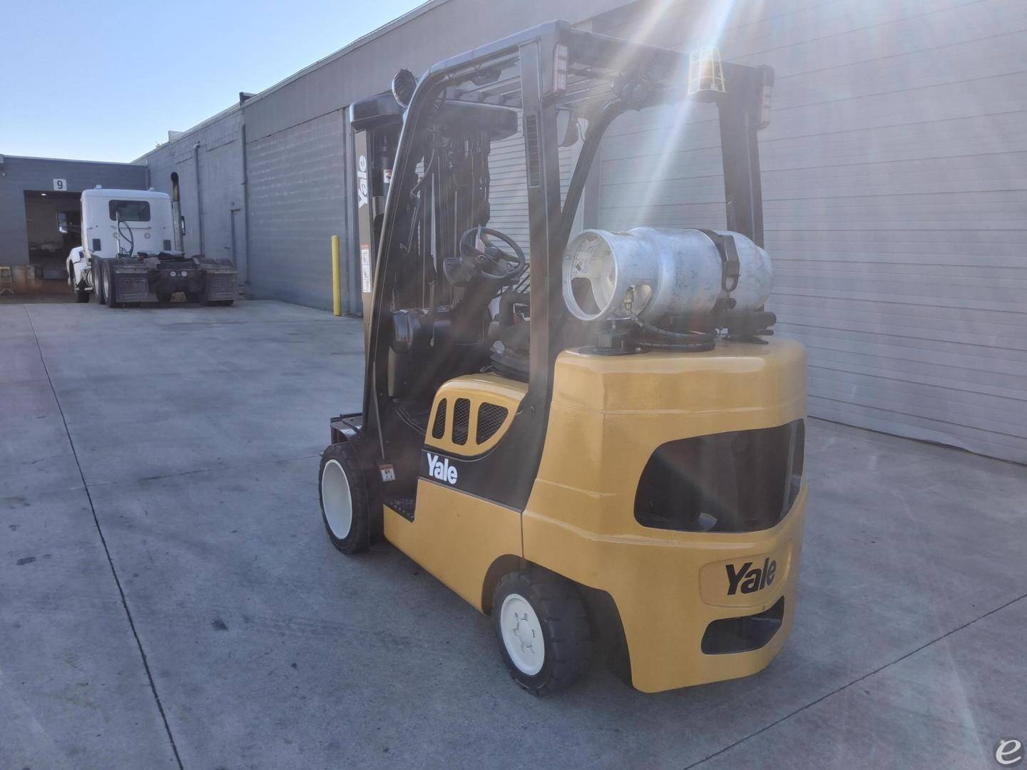 2017 Yale GLC060VX