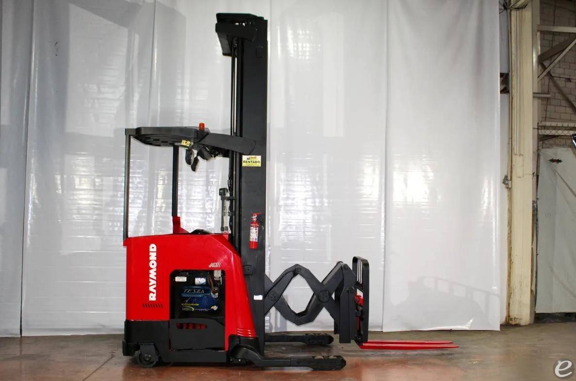 2016 Raymond 752DR32TT Electric Reach Truck - 123Forklift