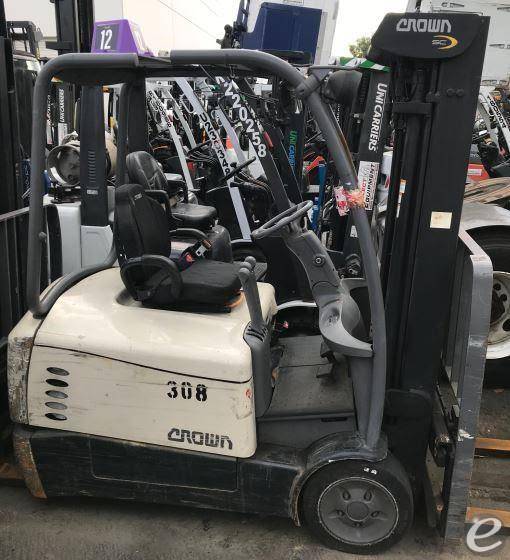 2014 Crown SC5245-40