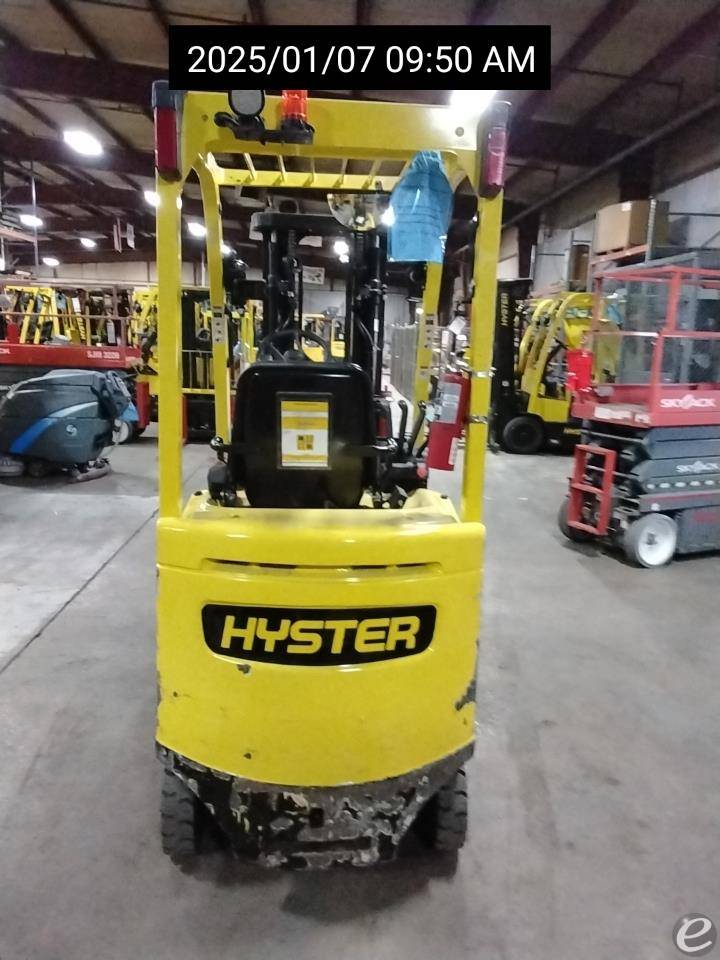 2021 Hyster E35XN