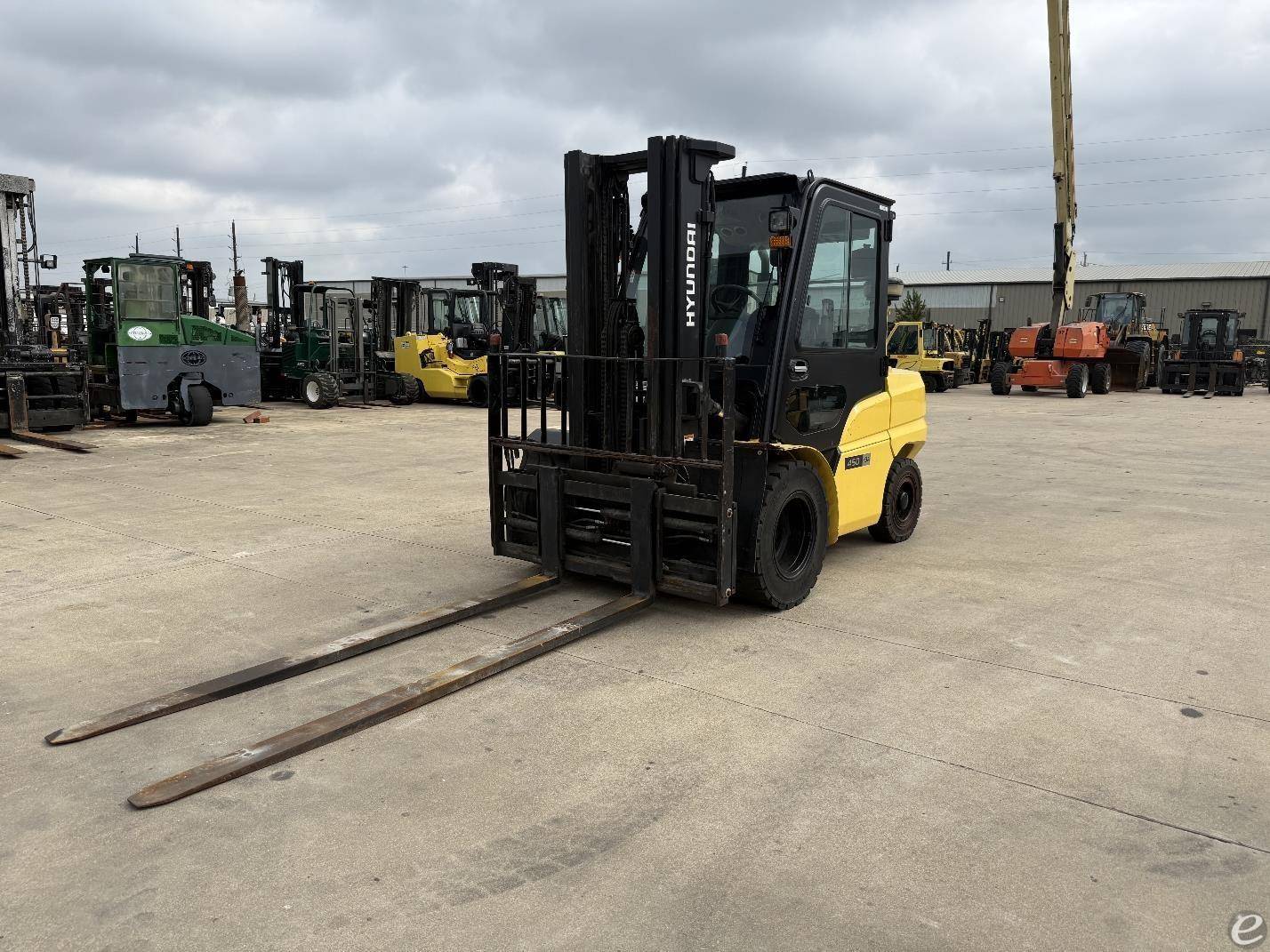 2015 Hyundai 45D-9A