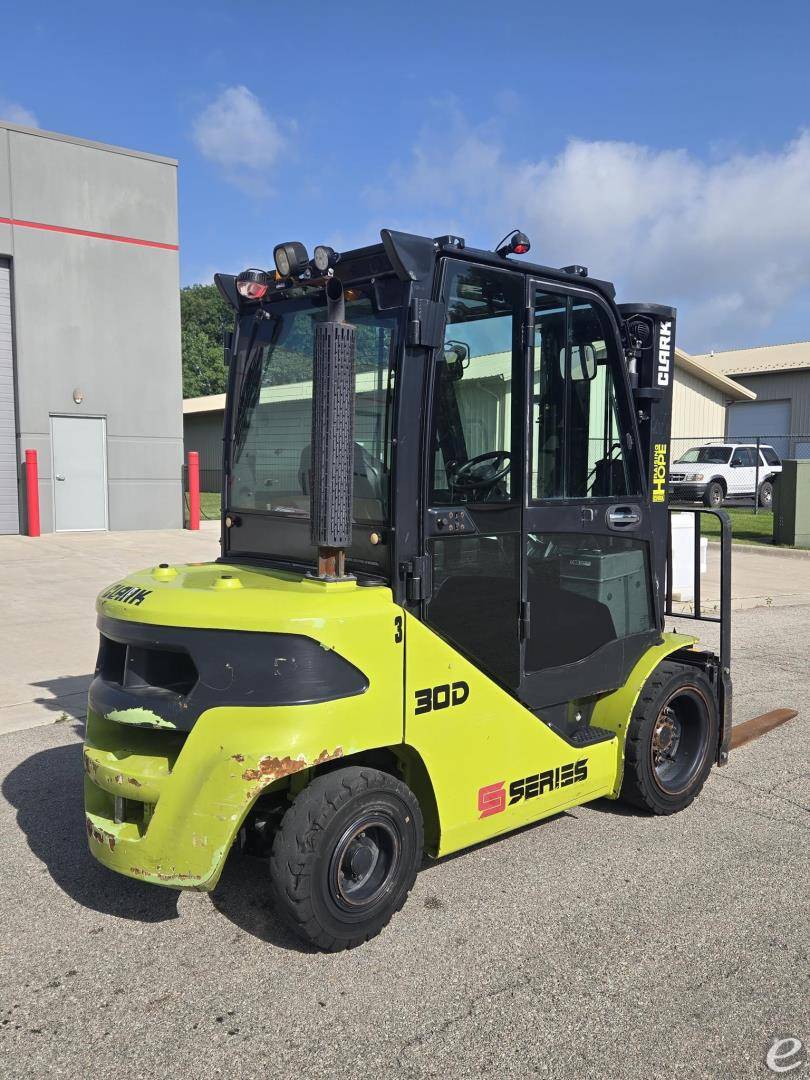 2022 Clark S30D