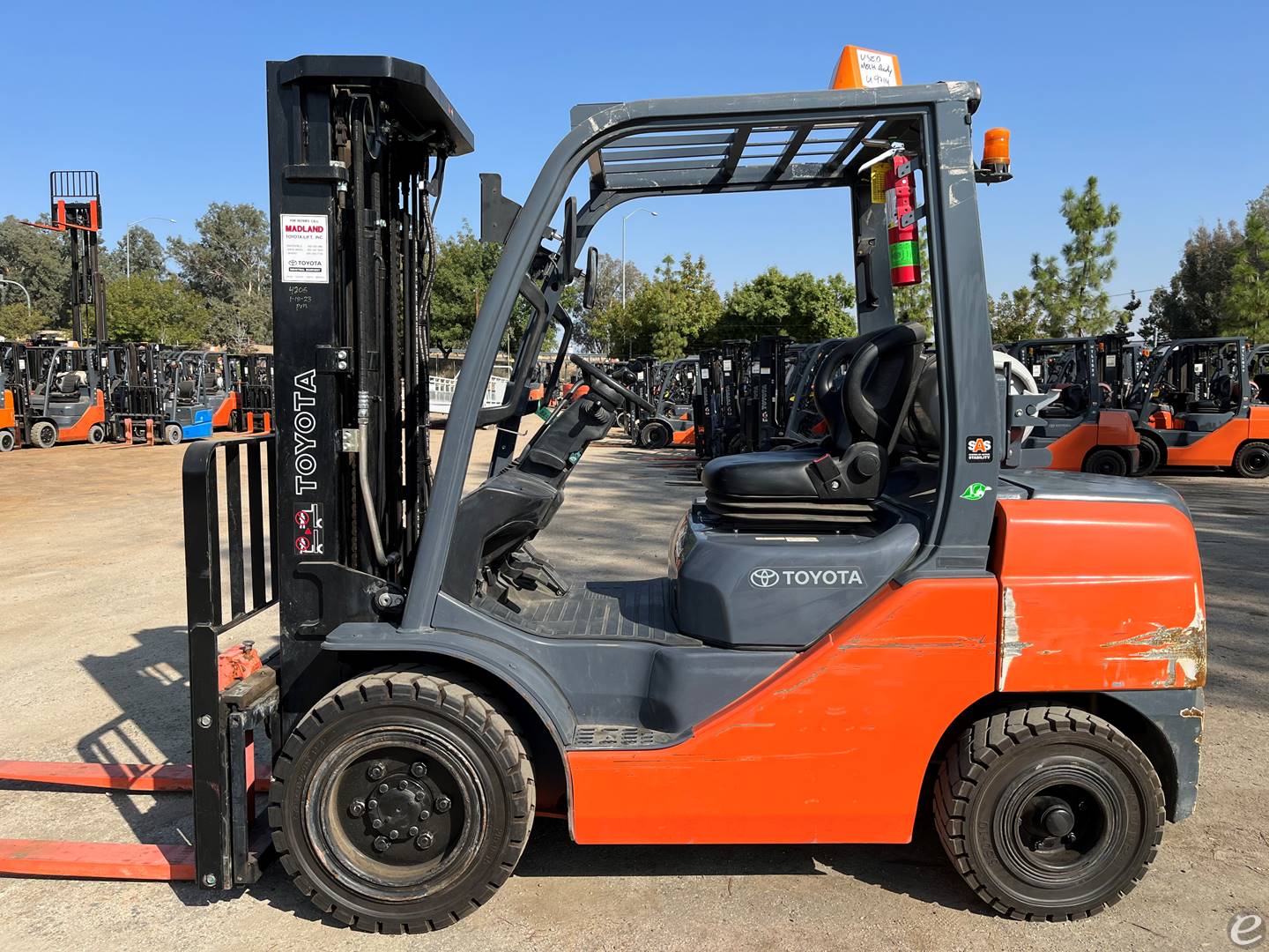 2018 Toyota 8FGU30 Pneumatic Tire F...