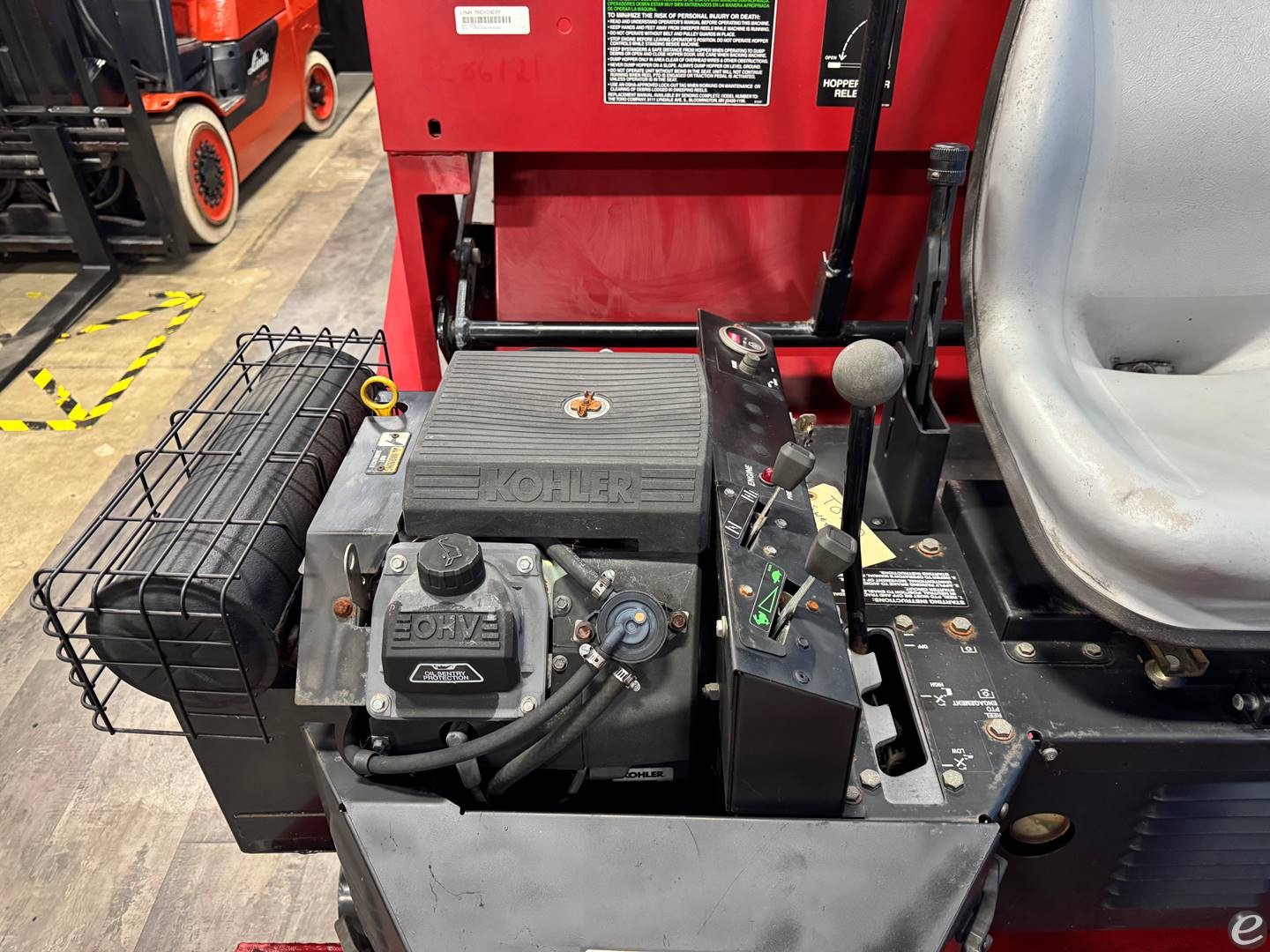 2006 Toro 4800 Turf Sweeper
