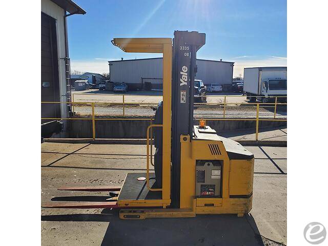 2016 Yale OS030EF Electric Order Pi...