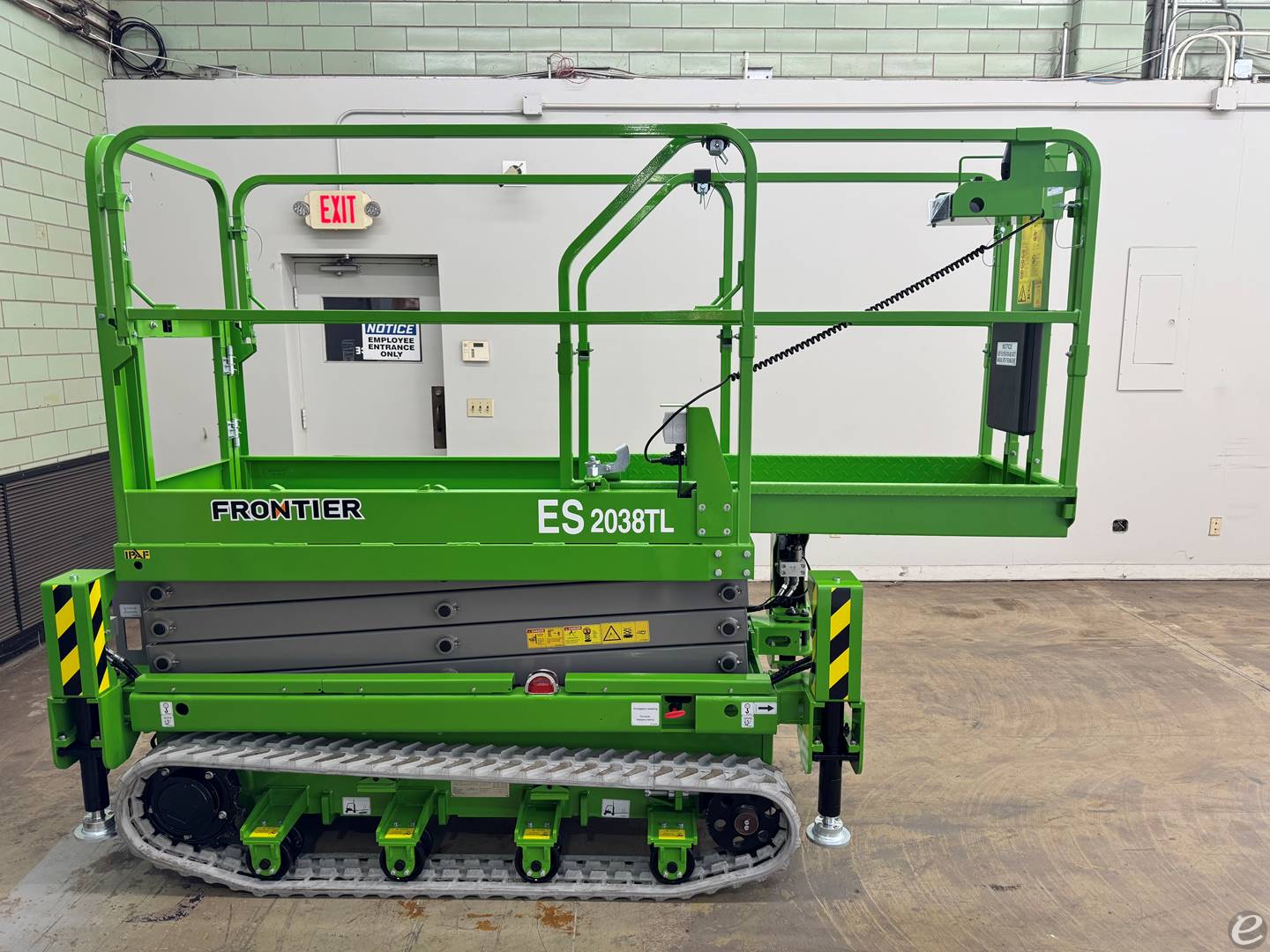 2026 Frontier ES2038TL