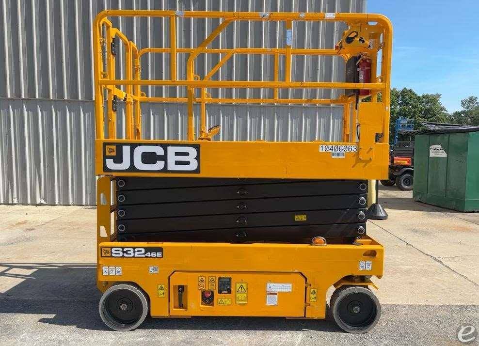 2023 JCB S3246E