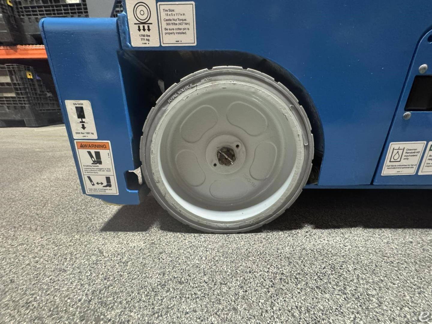 2012 Genie GS3232