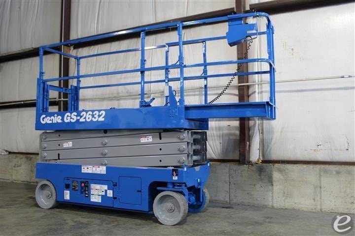 2014 Genie GS2632 Electric Scissor Lift - 123Forklift