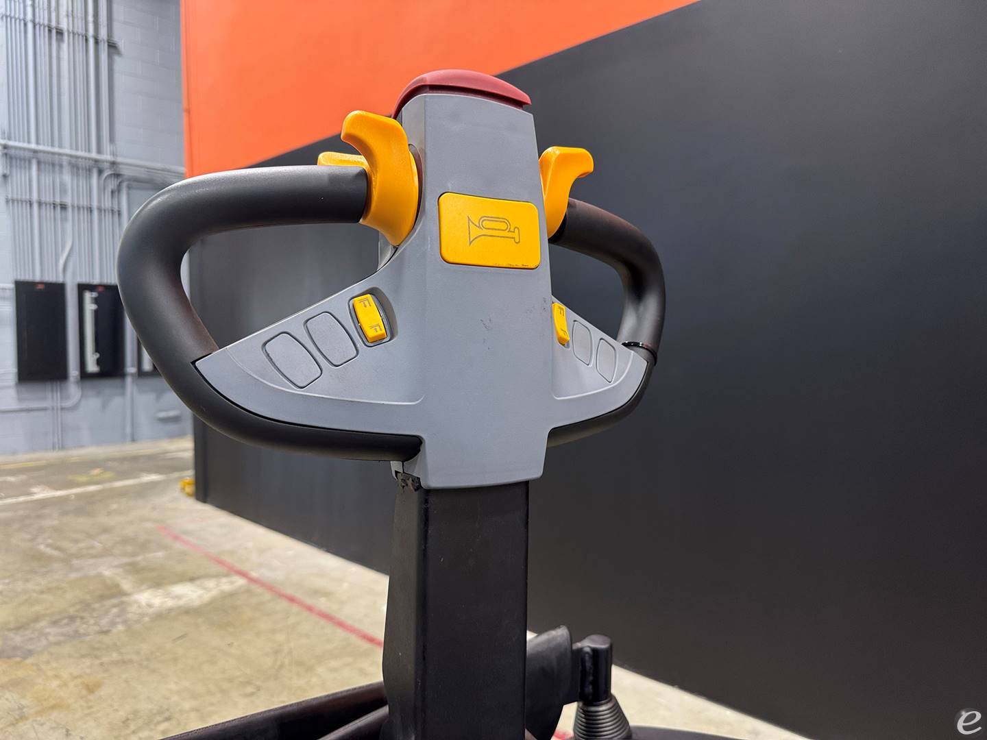 2026 Viper Lift Trucks VPT60