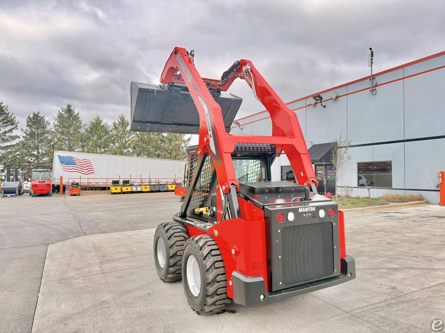 2025 Manitou 3300V
