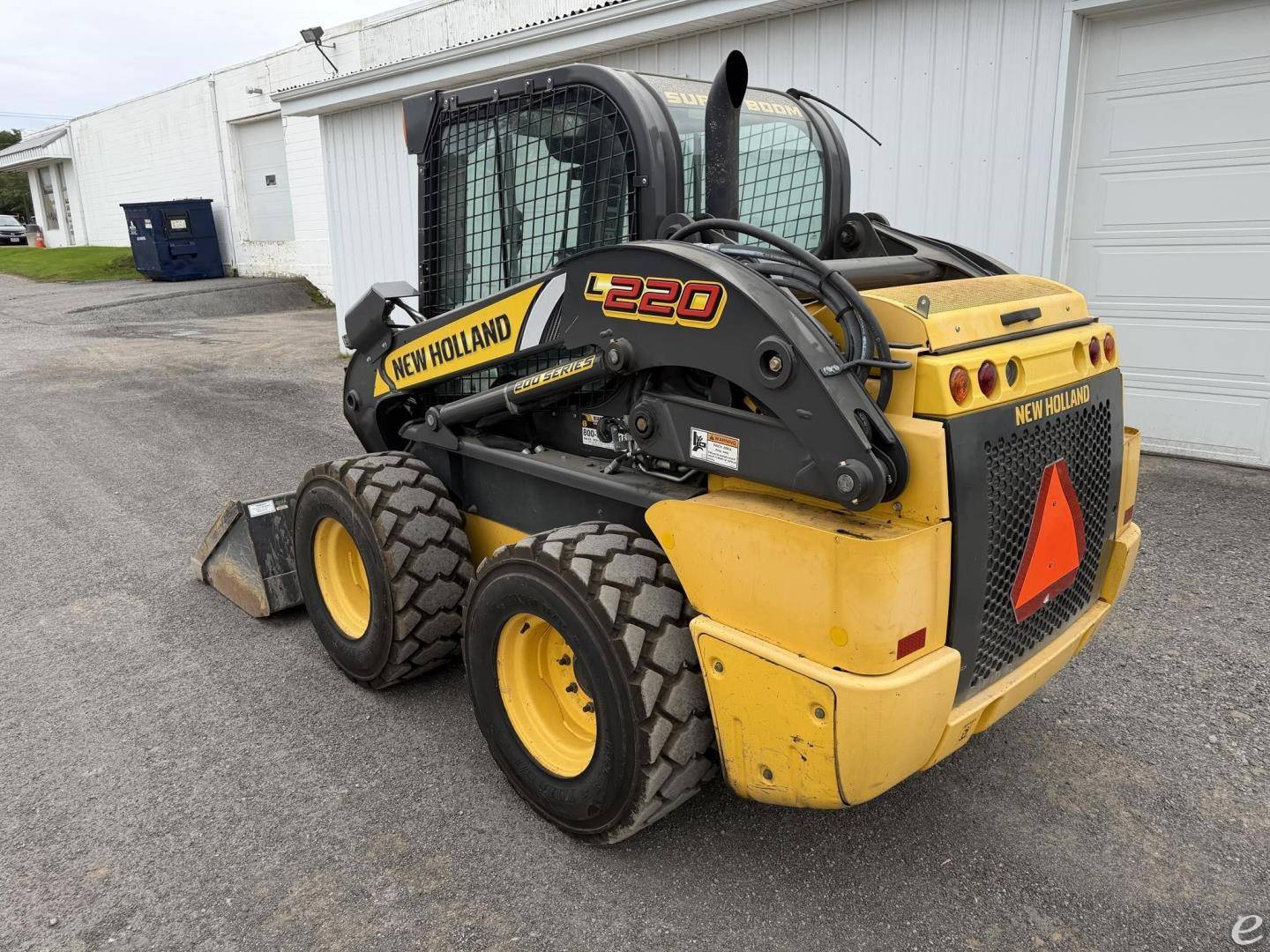 2017 New Holland L220