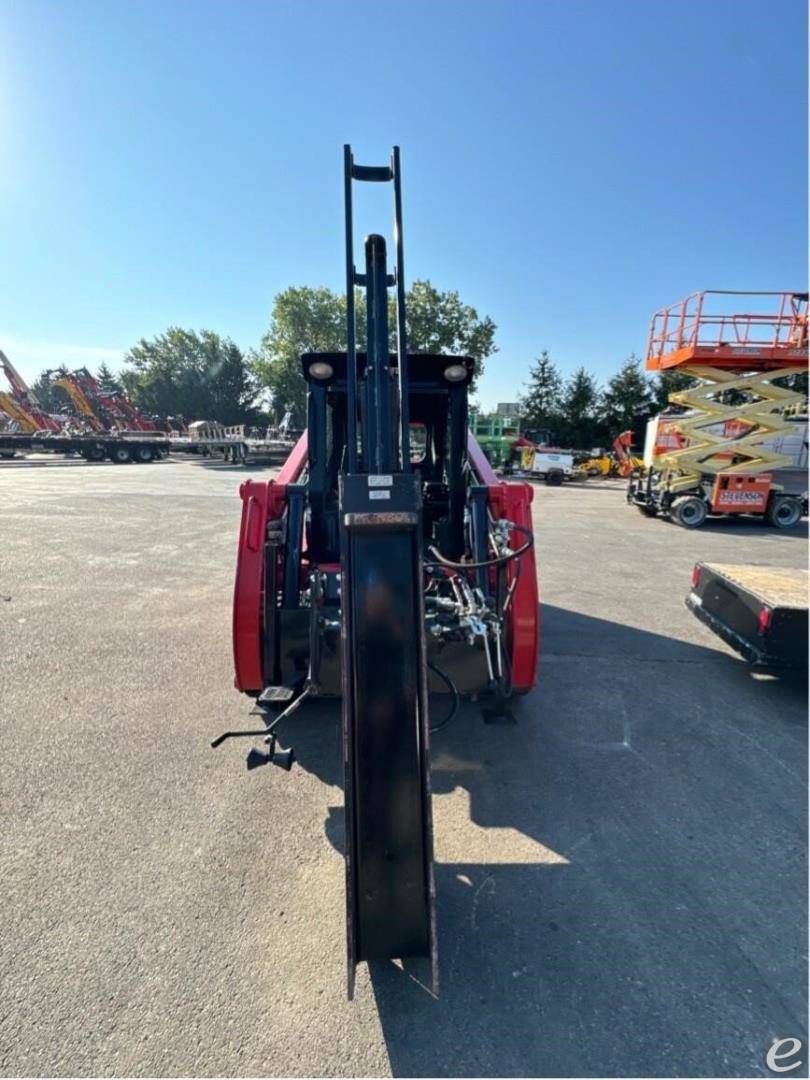 2024 Manitou POST DRIVER COMPLETE WITH SSL MOUNT, HOSE & COUPLE