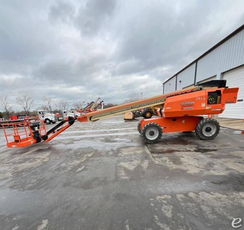 2014 JLG 660SJ