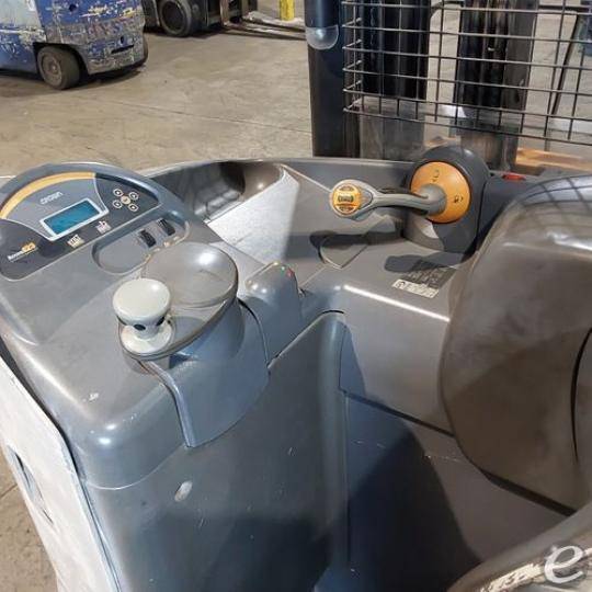 2019 Crown RR5725-45