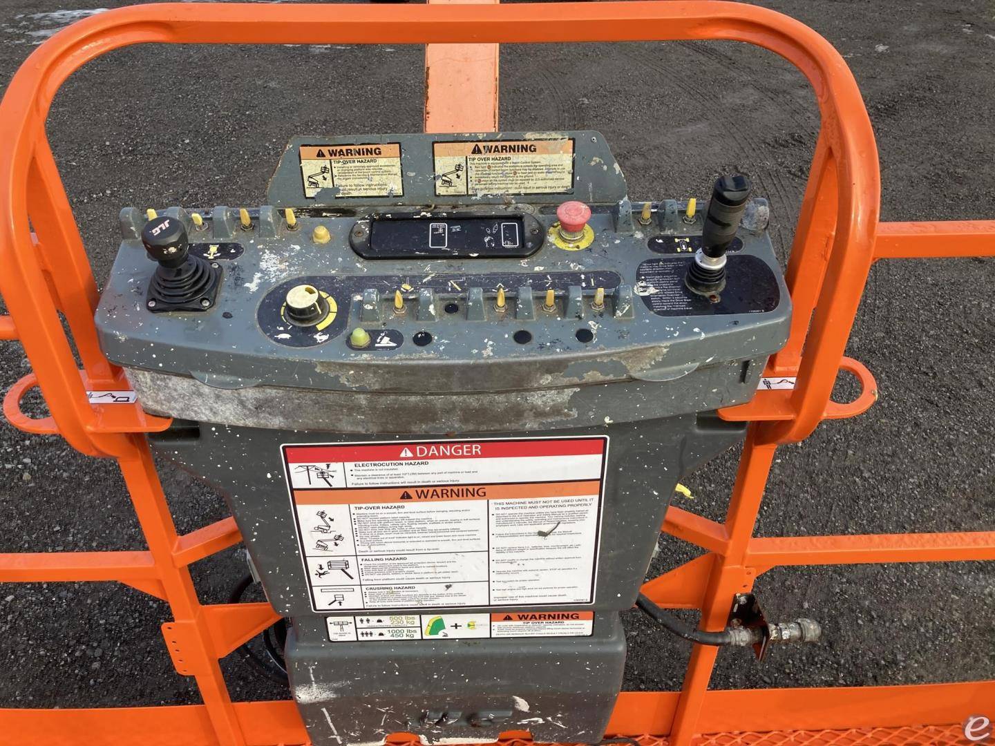 2008 JLG 1350SJP