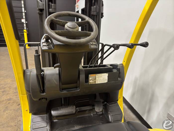 2017 Hyster S60FT