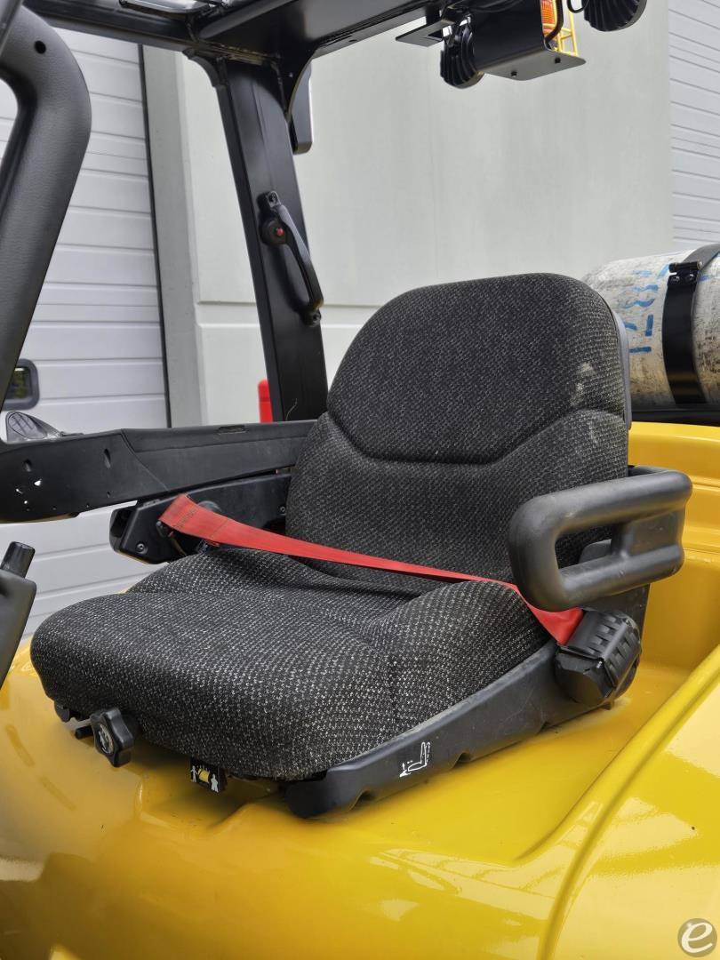 2021 Yale GLP120VX