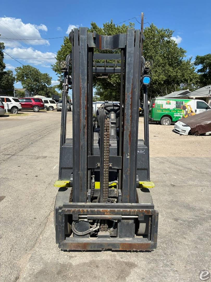 2021 Clark S25CL