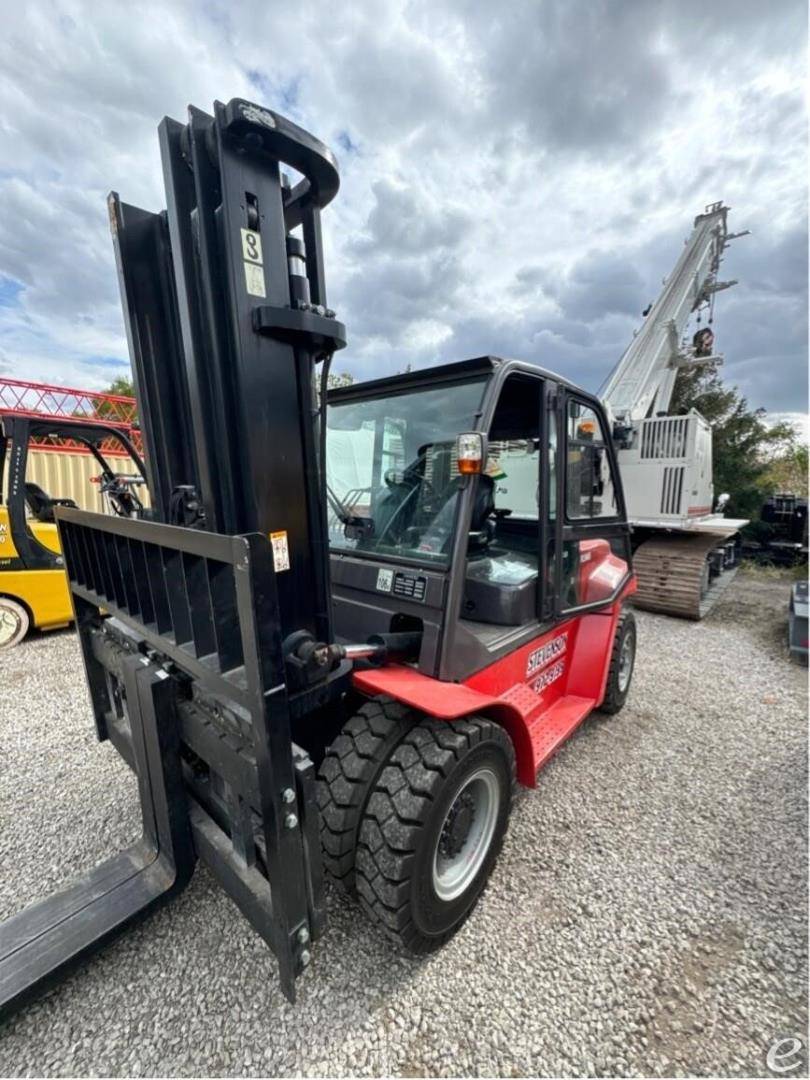 2022 Manitou MI70D