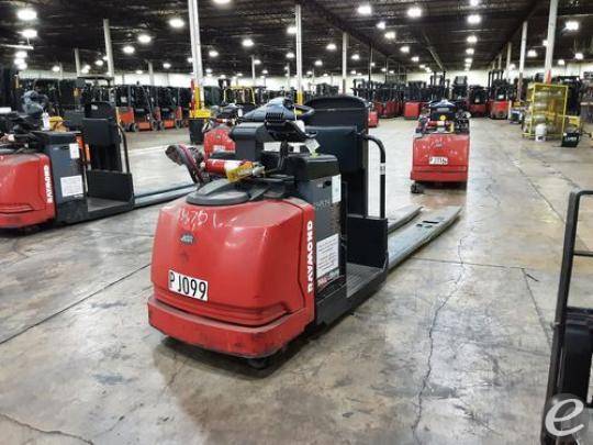 2015 Raymond 8510