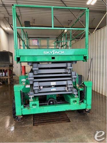 2017 Skyjack SJ8841RT