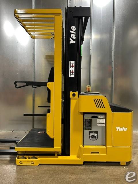 2019 Yale OS030EFN24TE095