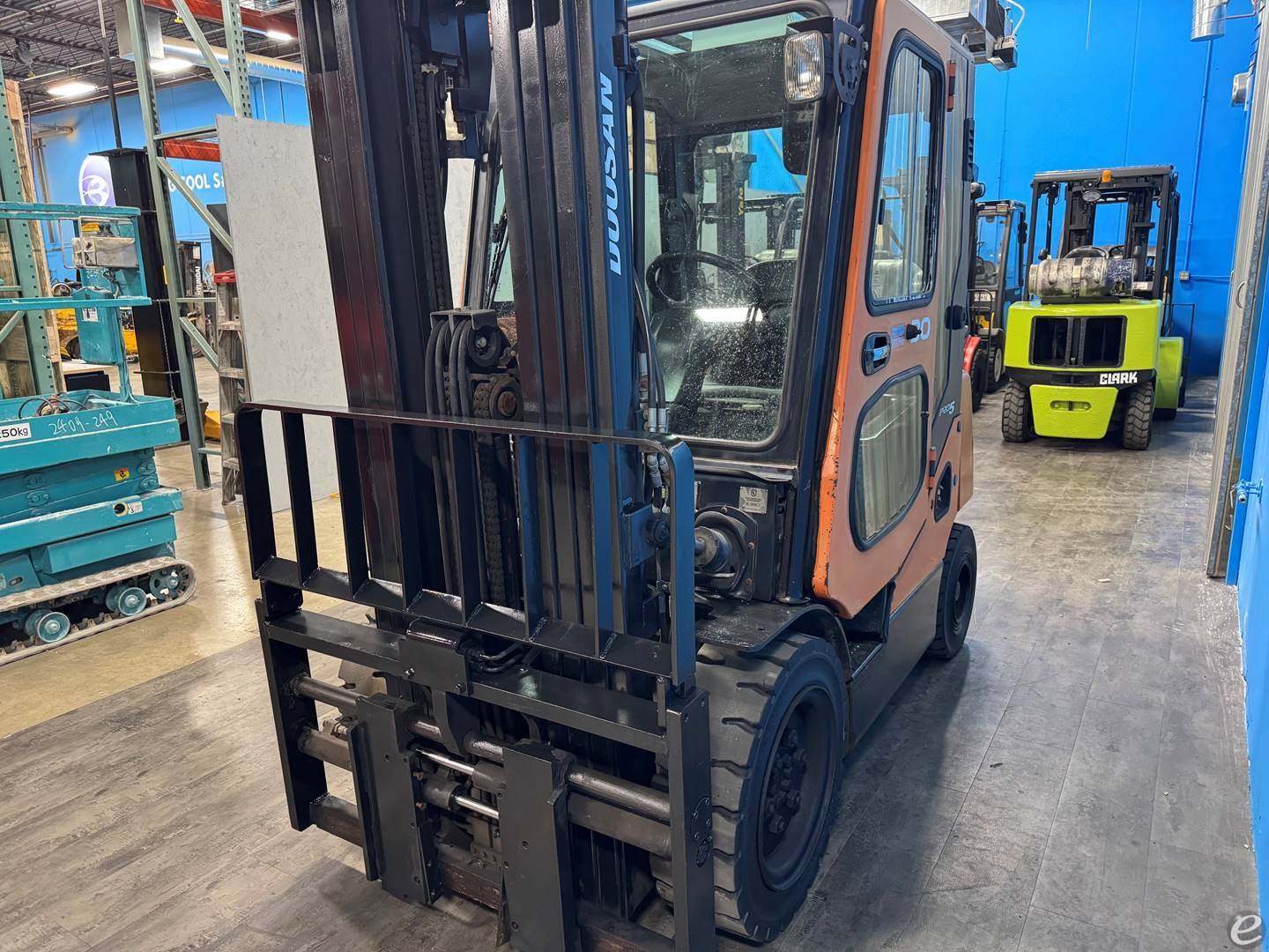 2015 Doosan G30E-5