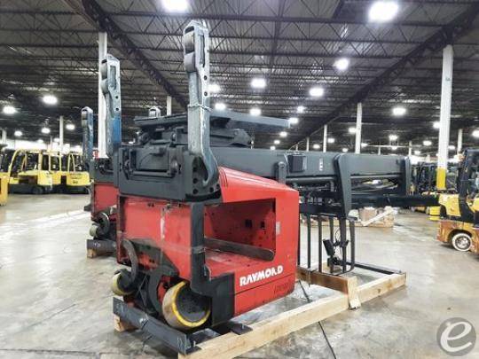 2014 Raymond 752 DR32TT
