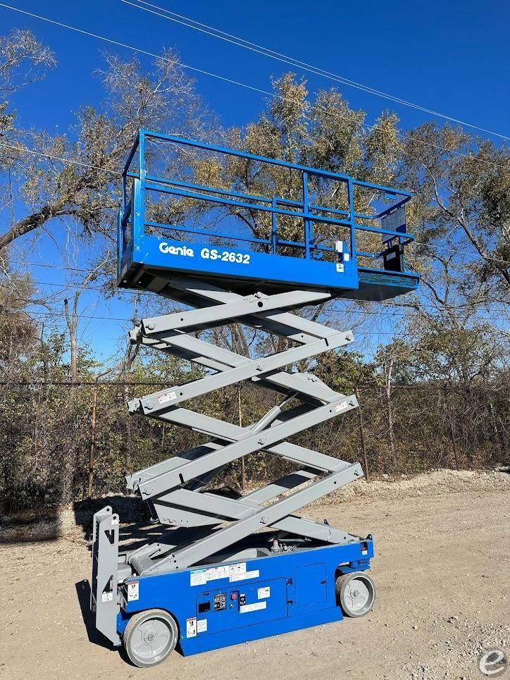 2015 Genie GS2632 Electric Scissor Lift - 123Forklift