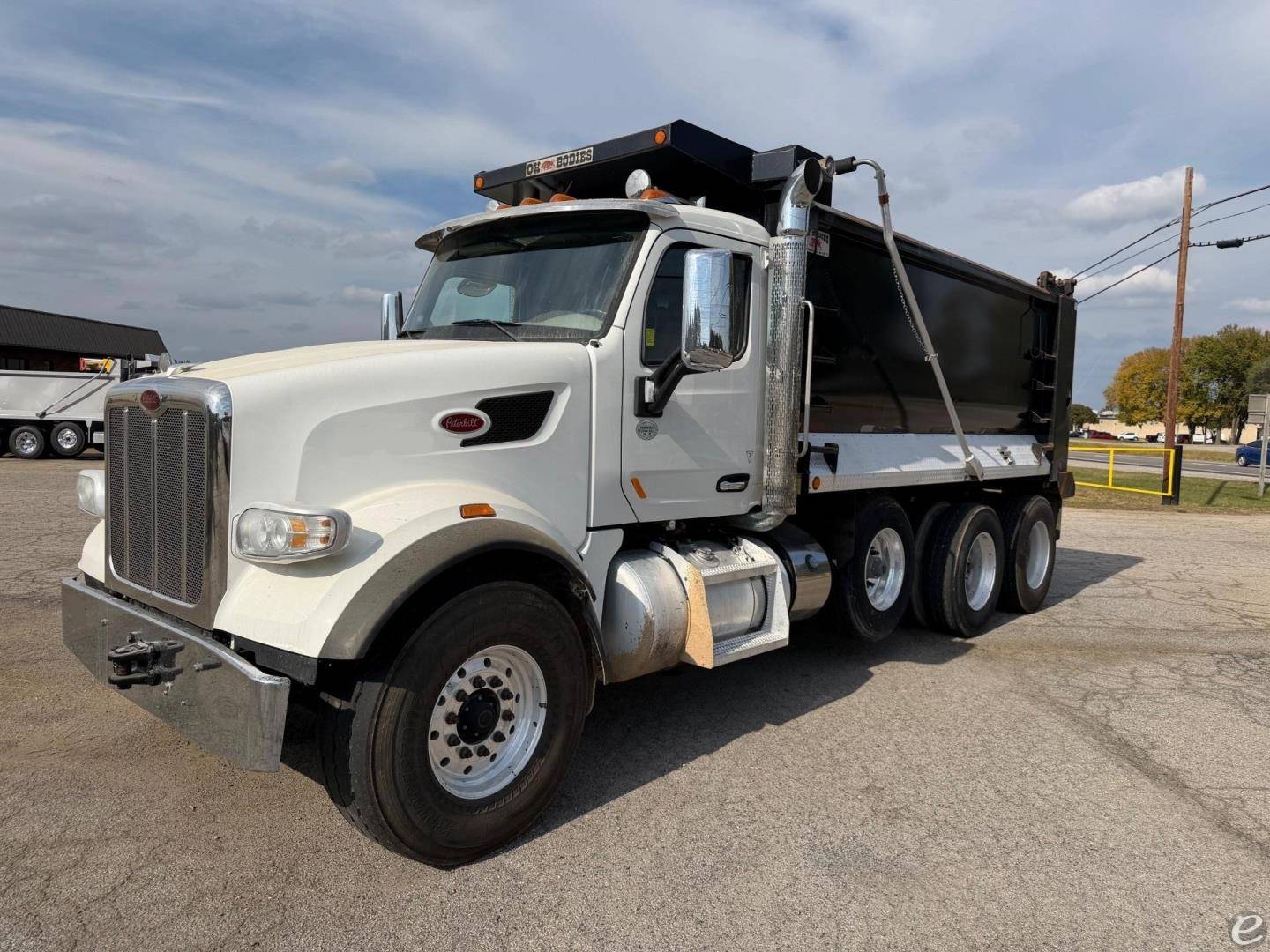 2021 Peterbilt 567