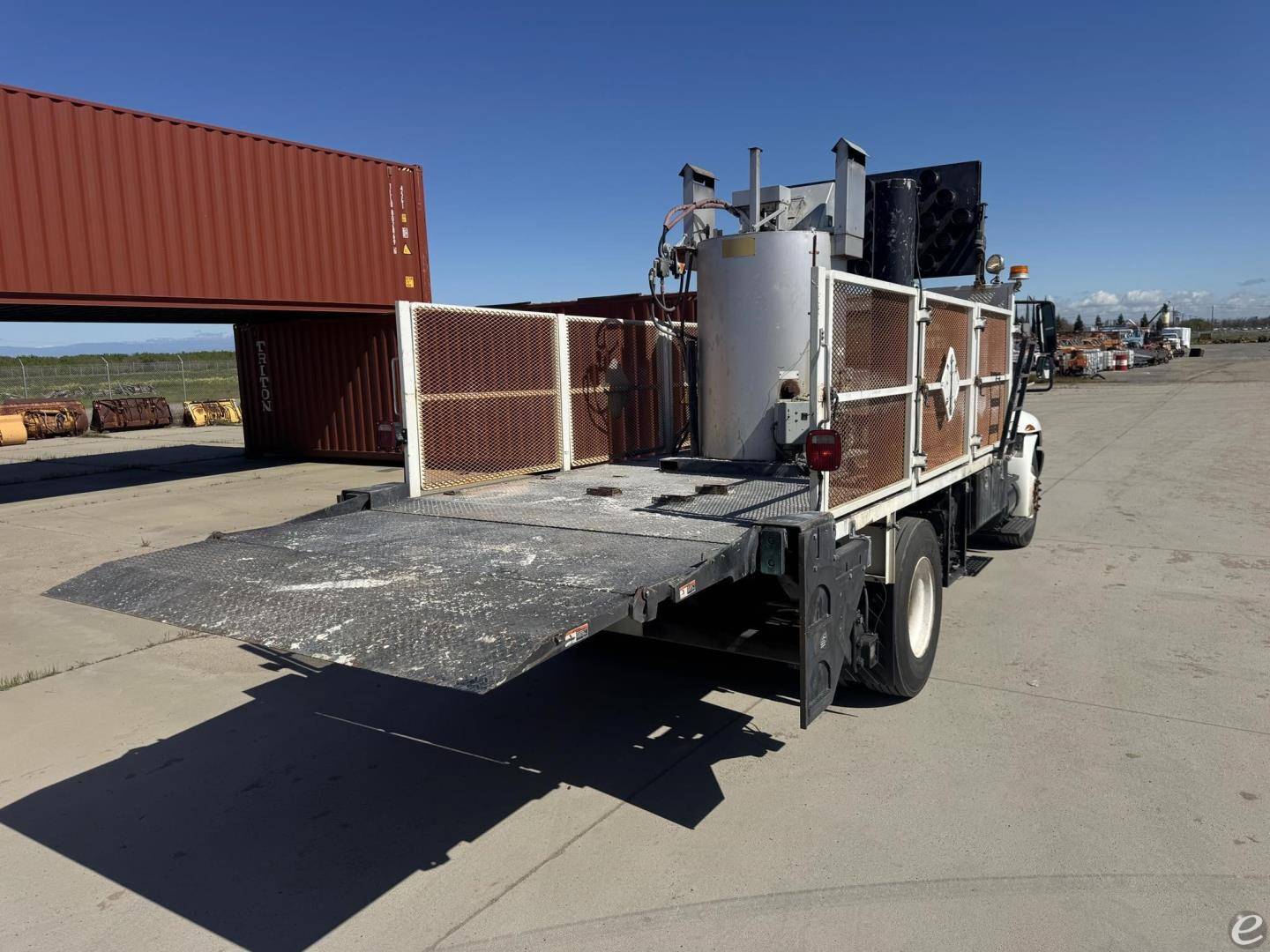 2009 International DURASTAR 4300