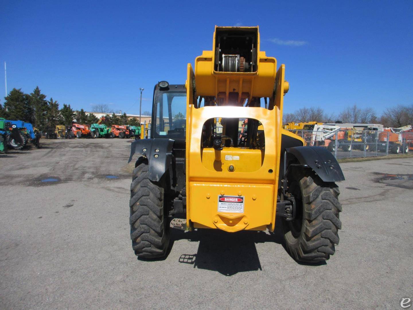 2015 JCB 509-42