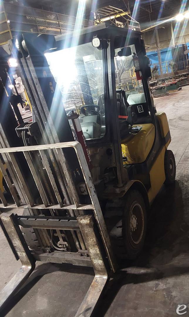 2022 Yale GLP060MX