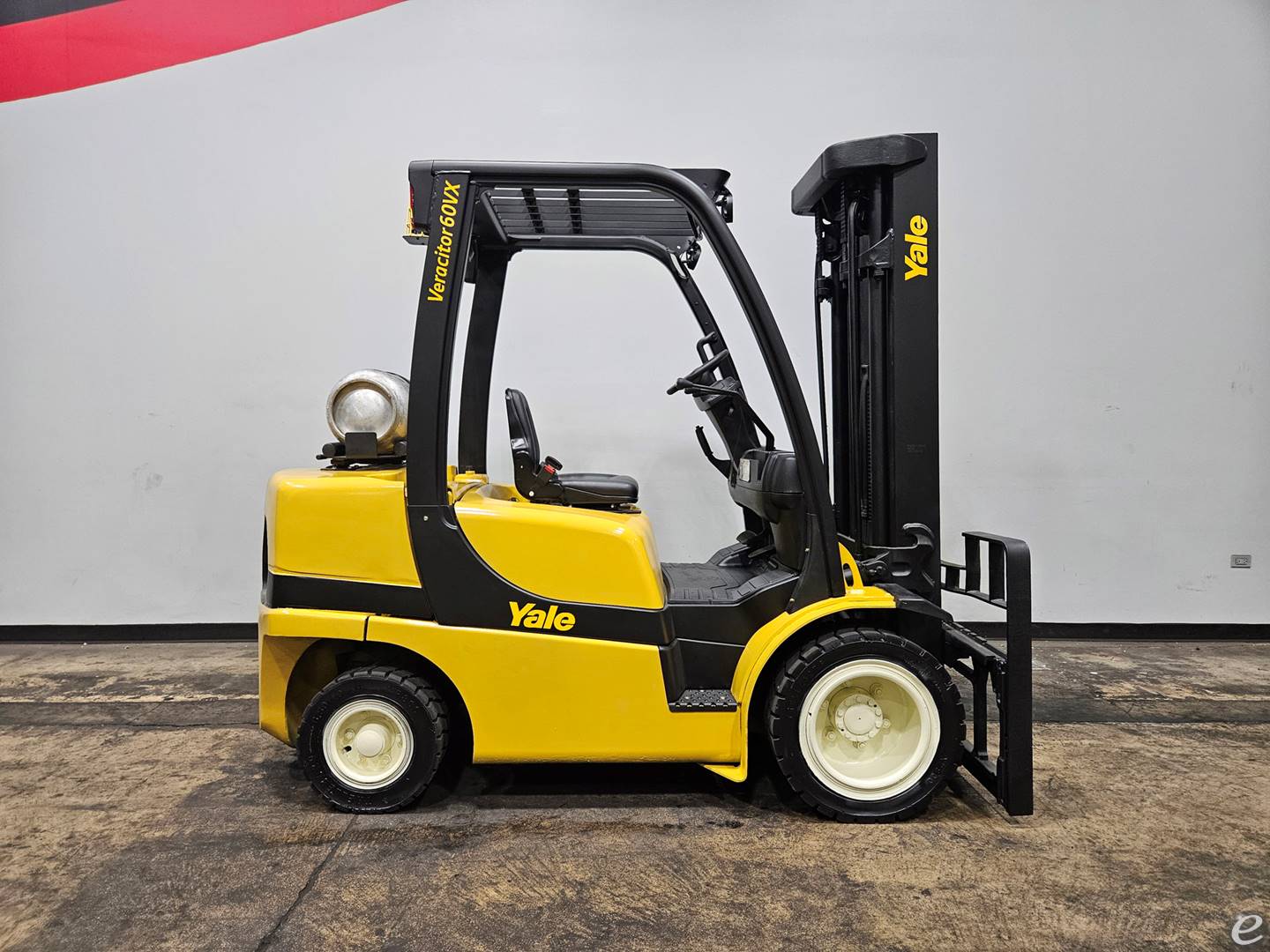 2016 Yale GLP060VX